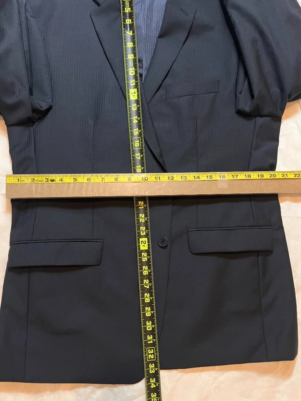 Calvin Klein Slim Fit 100% Wool Navy Blue Pinstripe Suit Jacket Blazer Men's 44R